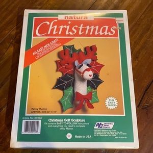 Vintage Christmas Yarn‎ Crafts Soft Sculpture Merry Moose NIP sealed